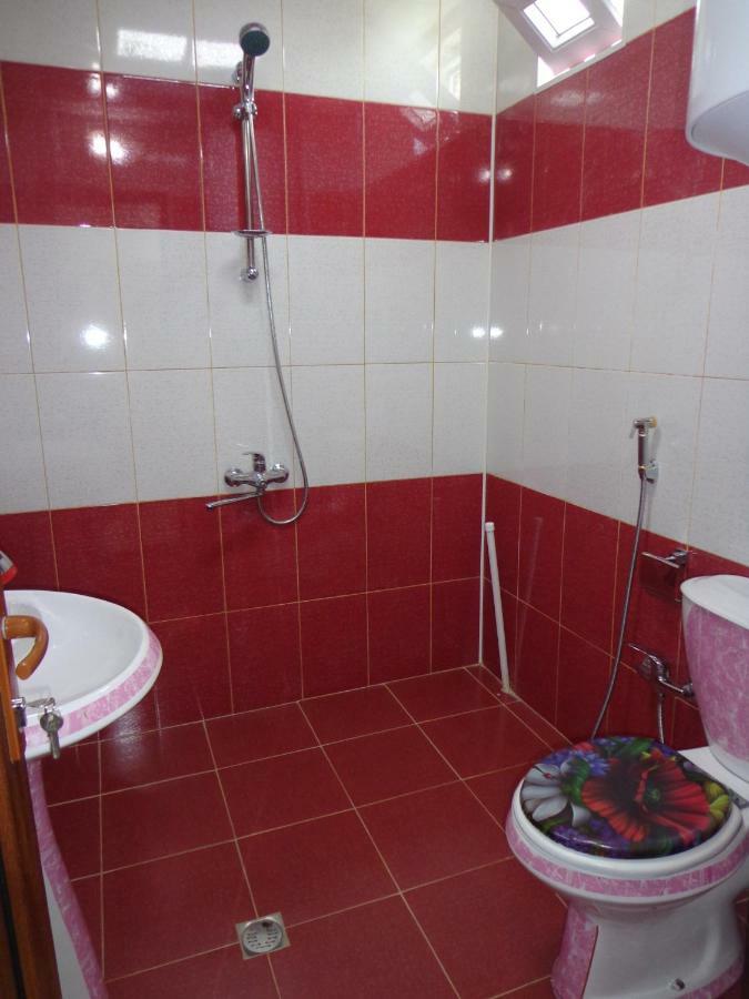 Tubram S Ailəvi Qonaq Evi Panzió Şǝki Kültér fotó