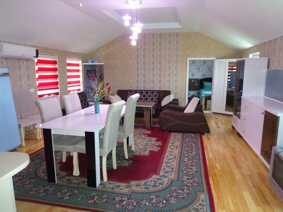 Tubram S Ailəvi Qonaq Evi Panzió Şǝki Kültér fotó